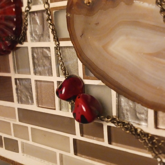 Vintage Red Stone necklace - Picture 2 of 5